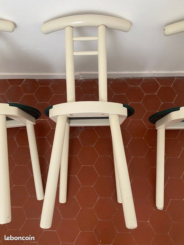 Lot de deux chaises vintage design italien (image 10)