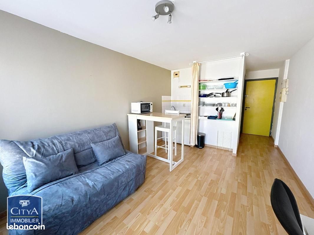 Appartement 1 pièce 18 m² · à Arras · 18 m² · 460 €