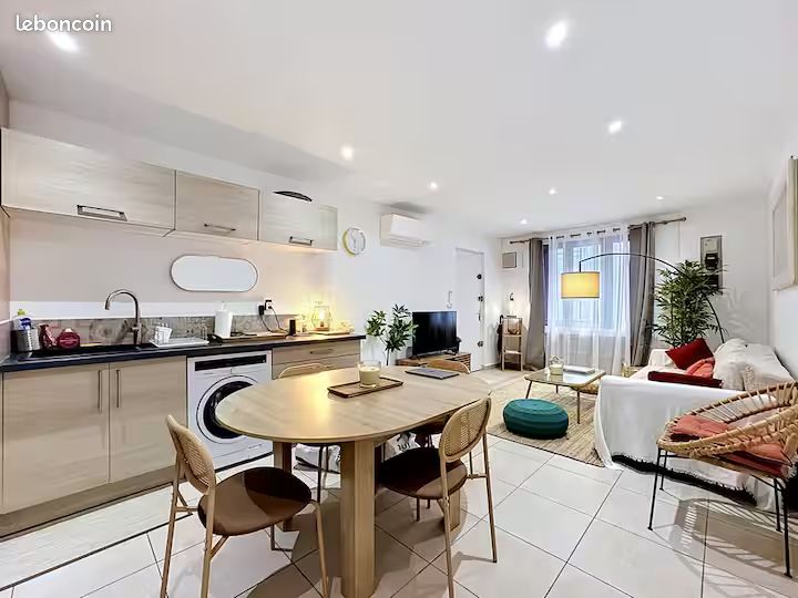 Appartement 3 pièces 57 m² · à Sète · 57 m² · 950 €