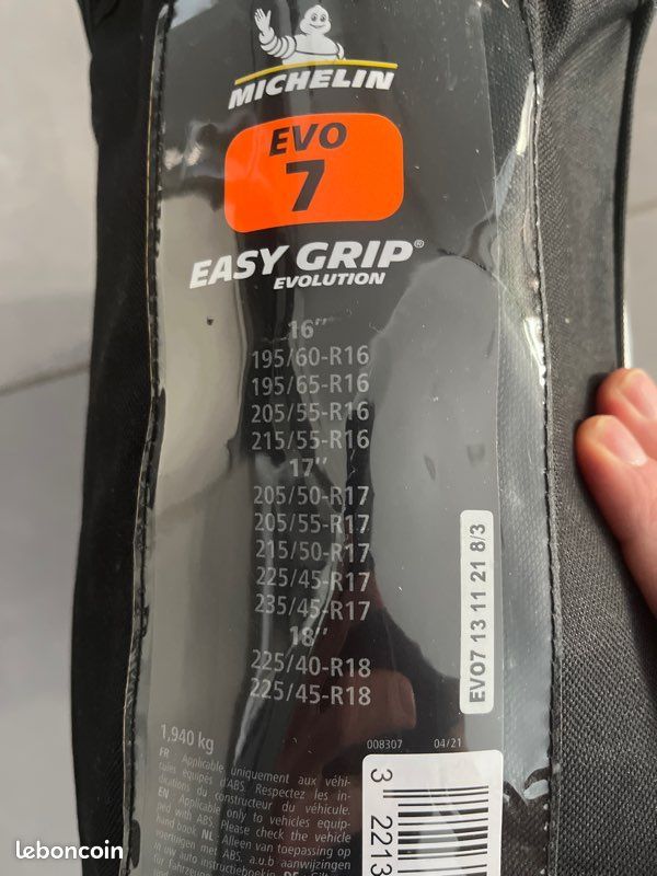 Easy Grip Evo 7 4 chaînes à neige Michelin neuves - Équipement auto