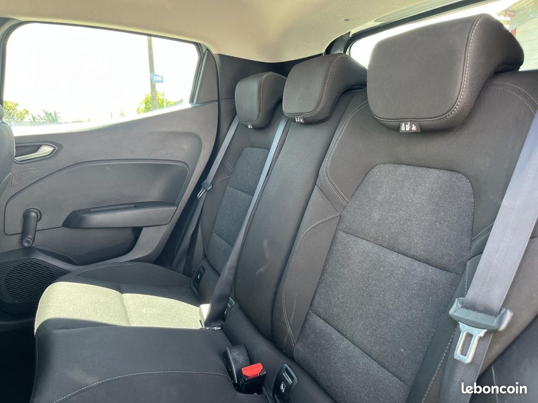 RENAULT CLIO V (5) Equilibre (CARPLAY SANS FIL) 1.0 Tce - 90 BERLINE PHASE 1 (image 19)