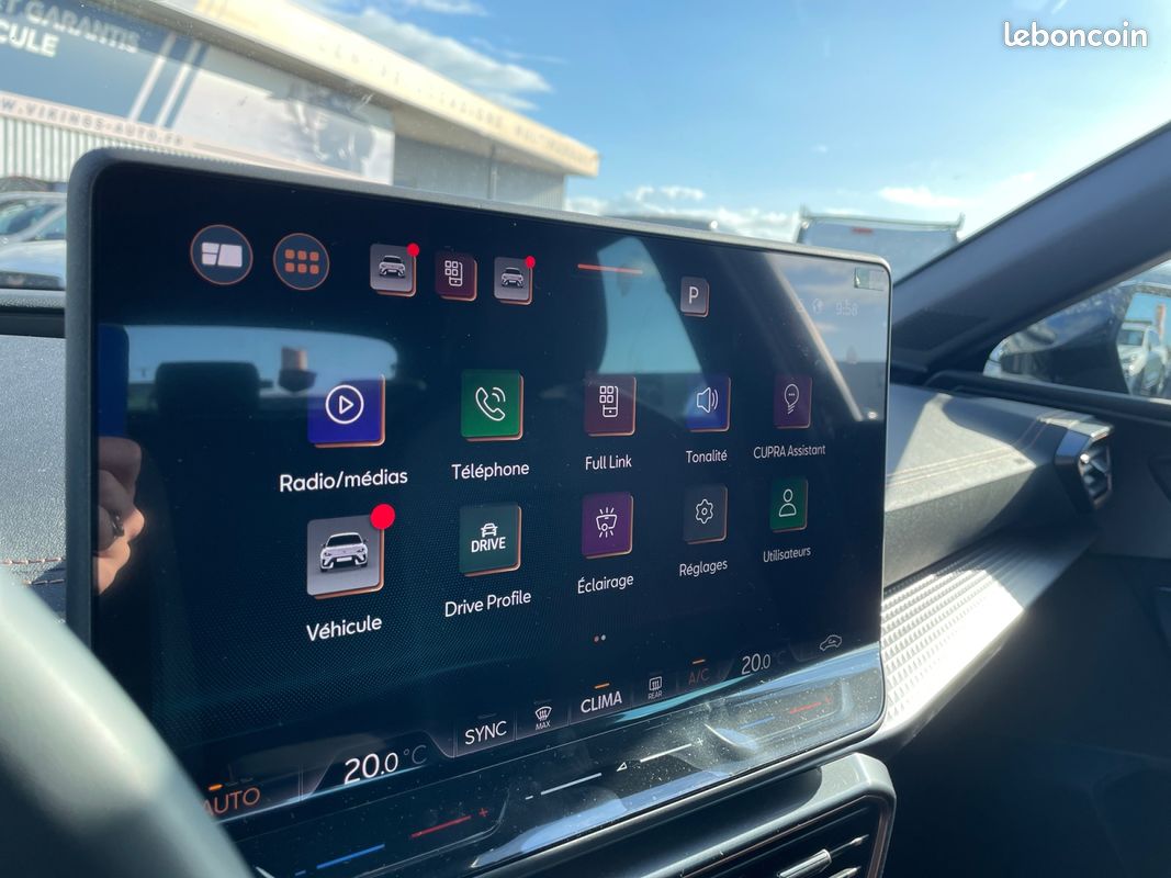 CUPRA Leon 1.5 eTSI Hybrid 150 ch DSG7 V (image 15)