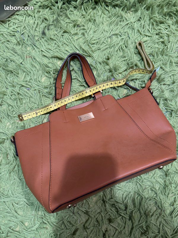 Petit sac à main Moa (image 3)