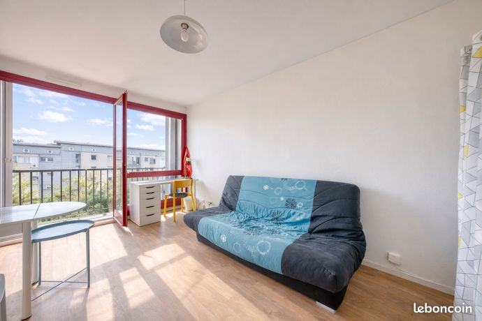 Studio 1 pièce 21 m² — 2