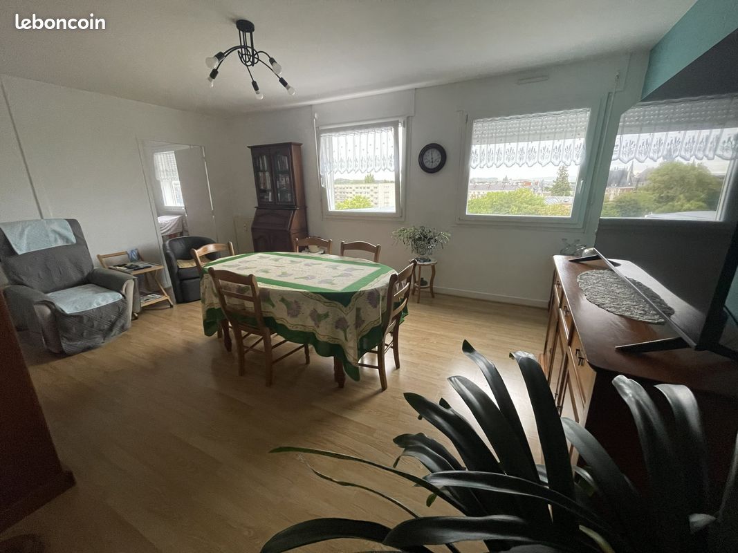 Appartement 3 pièces 72 m² · à Charleville-Mézières · 72 m² · 650 €/mois