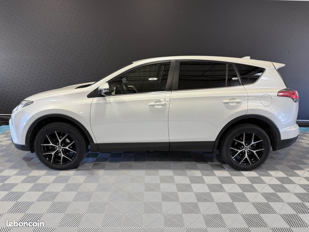TOYOTA RAV 4 143 CH D-4D 4x2 Design Business - GARANTIE 12 MOIS (image 3)