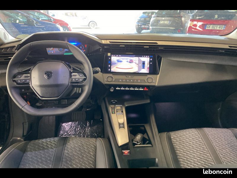 Peugeot 308 Plug-in Hybrid 195 ch e-DCS7 Allure (image 16)