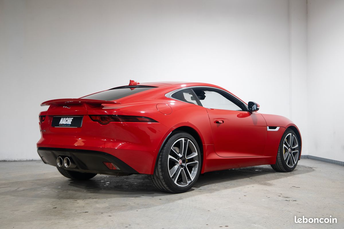 Jaguar F-Type V6 340 phase 2 - Apple Car Play (image 6)