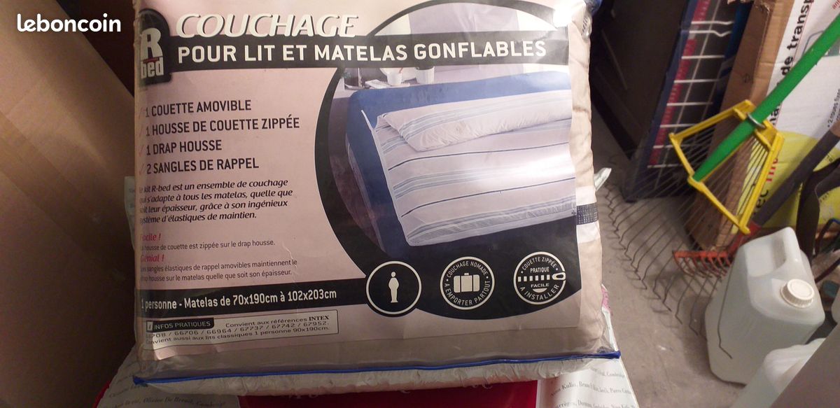 Couchage pour matelas gonflable Ameublement