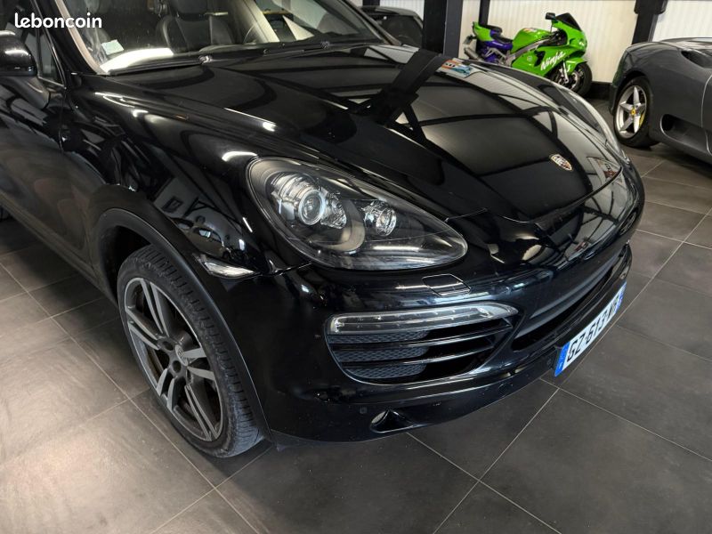 Porsche CAYENNE (958) V6 TIPTRONIC (image 2)