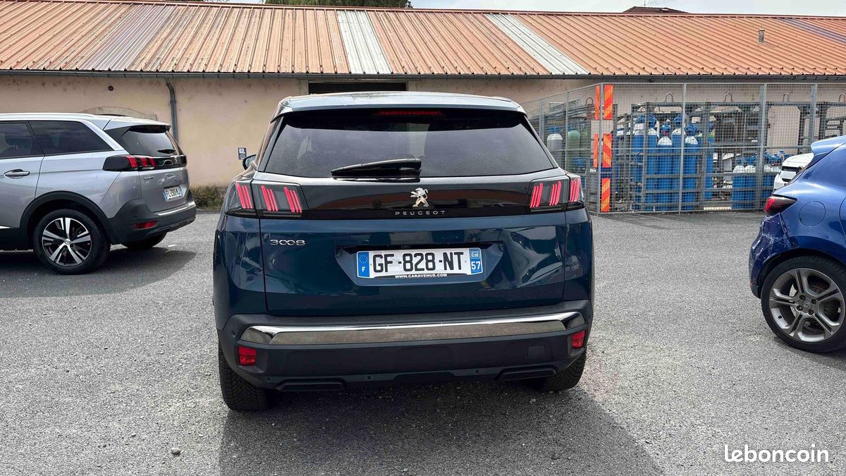 PEUGEOT 3008 BlueHDi 130ch S&S BVM6 Allure Pack (image 4)