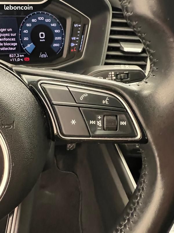 Audi A1 sportback 30 TFSI 116 ch S tronic 7 Design Luxe (image 23)