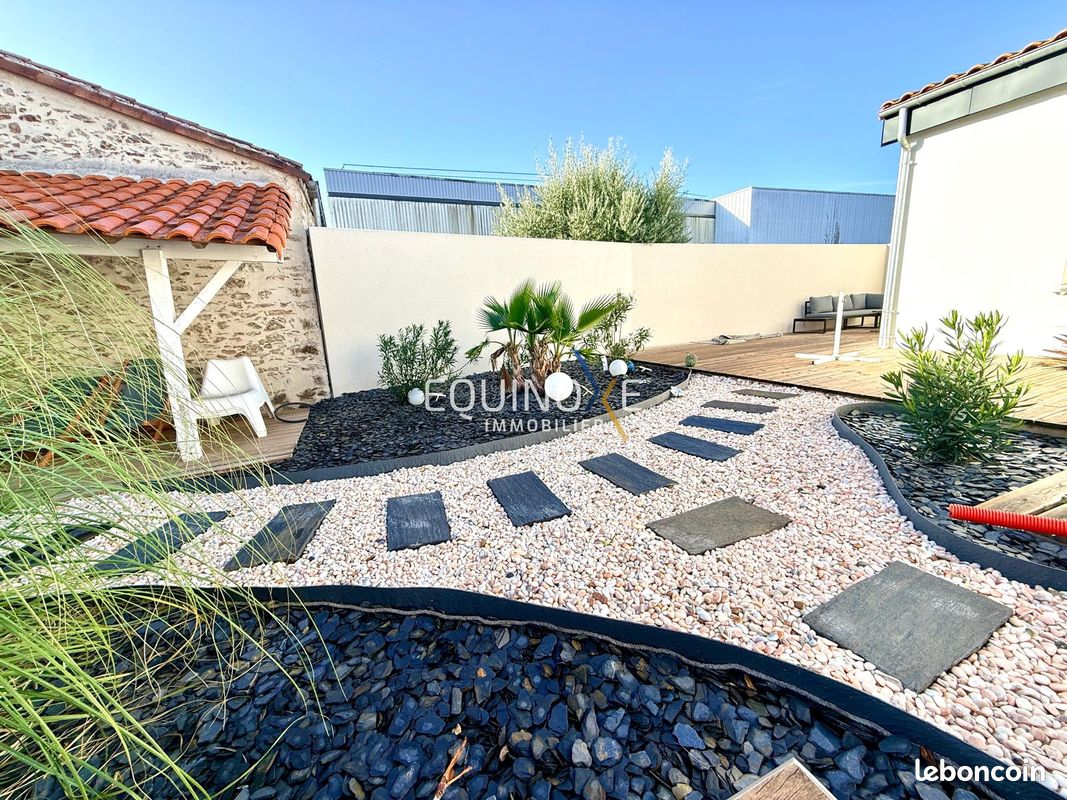 Maison 5 pièces 190 m² · à La Chapelle-Heulin · 190 m² · 499 000 €