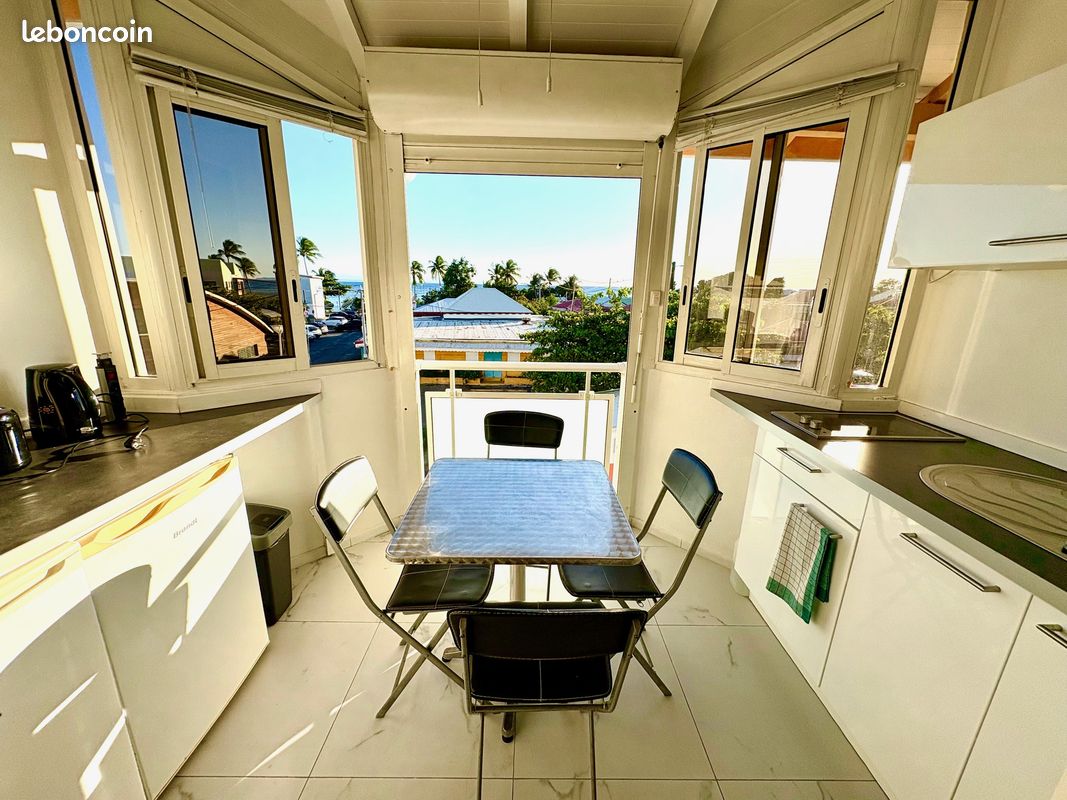 Appartement 1 pièce 25 m² · à Saint-François · 25 m² · 650 €/mois