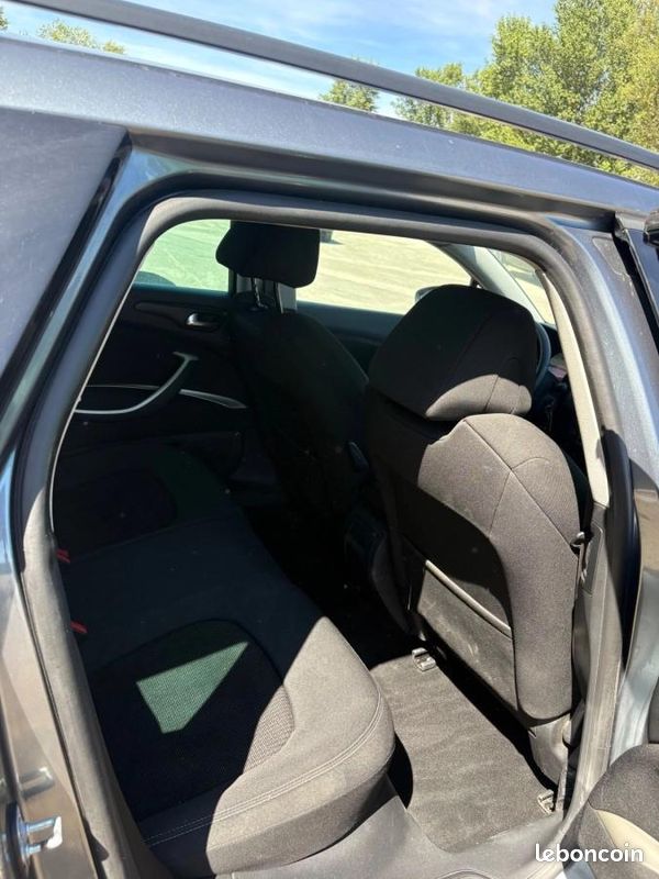Citroen C5 1.6 HDI TOURER 110 CV CONFORT (image 13)