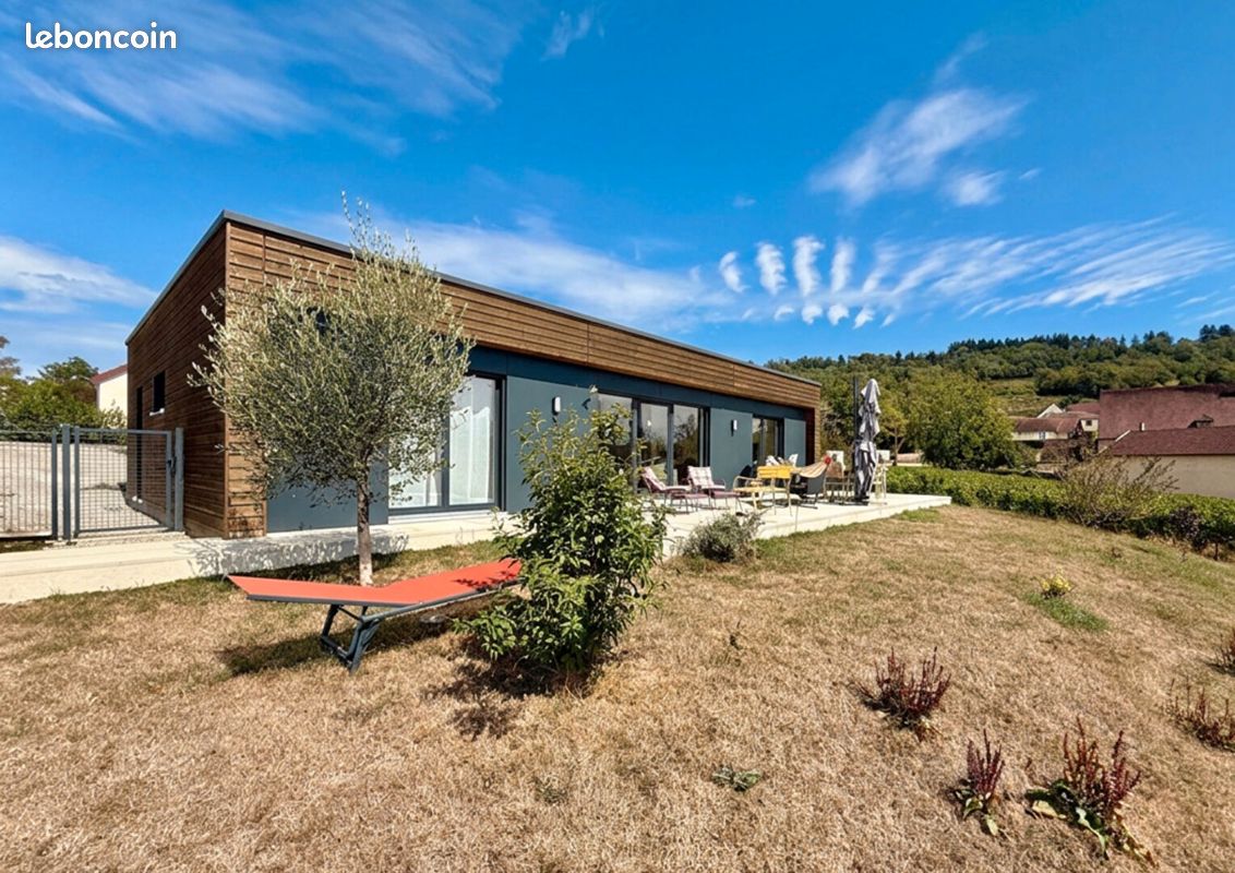 Maison 5 pièces 110 m² · à L'Étoile · 110 m² · 325 000 €