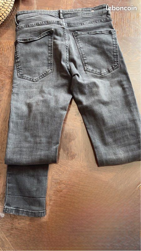 Jean (image 2)