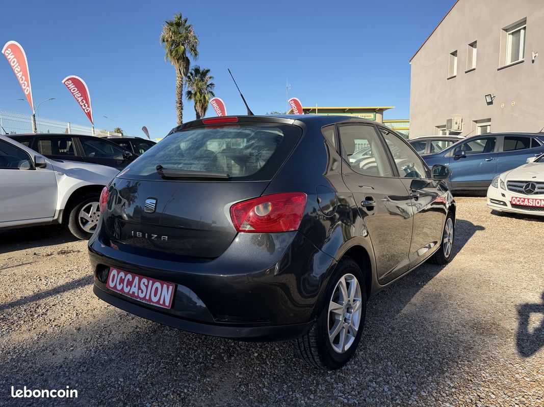 Seat IBIZA 1.4 TDI FAP STYLANCE 5P (image 4)