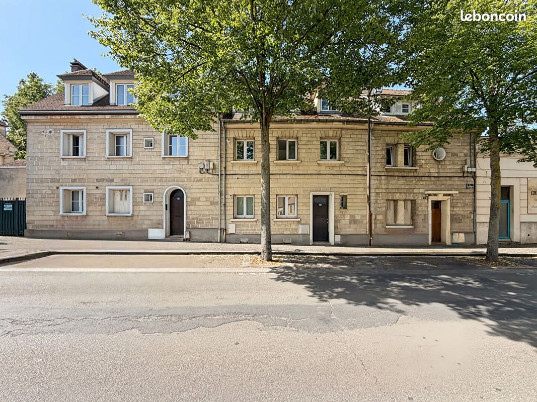Immeuble 6 pièces 114 m² · à Mantes-la-Jolie · 114 m² · 370 000 €