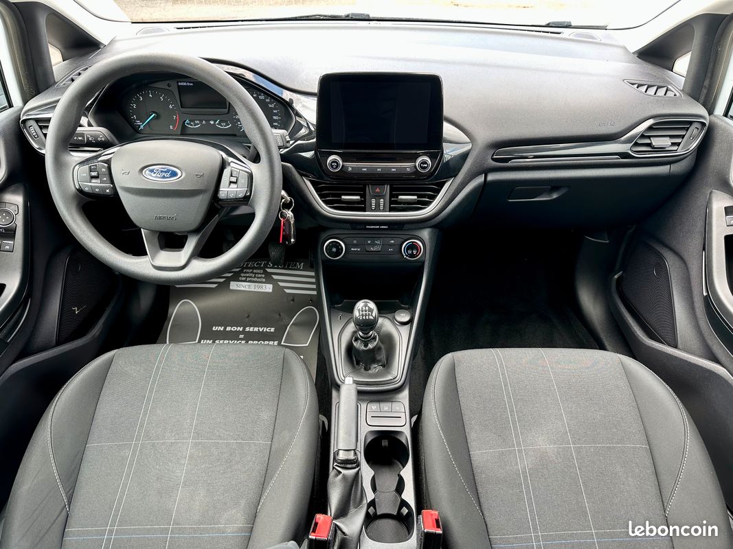 Ford Fiesta 1,0 ECOBOOST 95CV CONNECT BUSINESS GPS CARPLAY + CLIMATISATION + BLUETOOTH + RADARS AR (image 4)