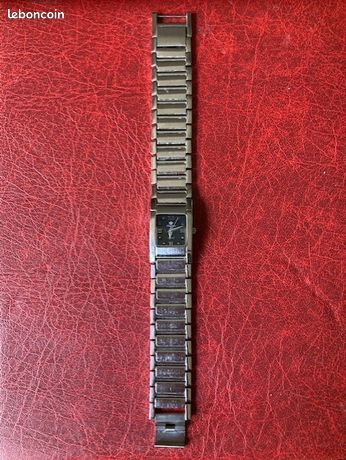 Montre Femme King Quartz Vintage à Pile - état Très Bon, Cadran Noir, Boîtier Acier, Résistance à L'eau 10m
