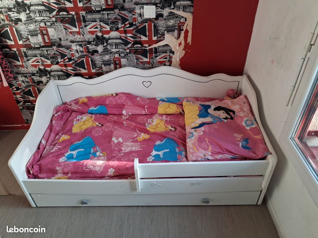 Lit pour fille (image 1)