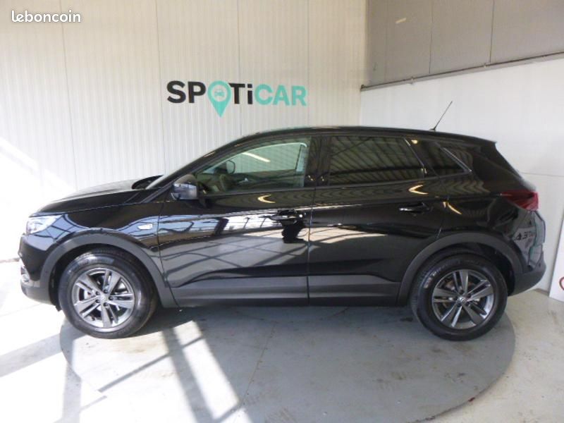 Opel Grandland X 1.5 D 130ch GS Line BVA8 (image 8)