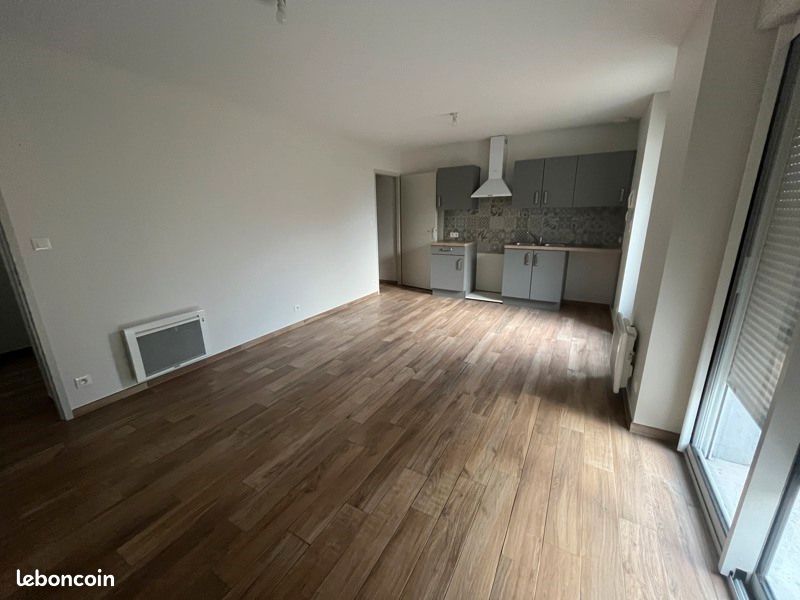 Appartement 3 pièces 60 m² · à Coutras · 60 m² · 650 €/mois