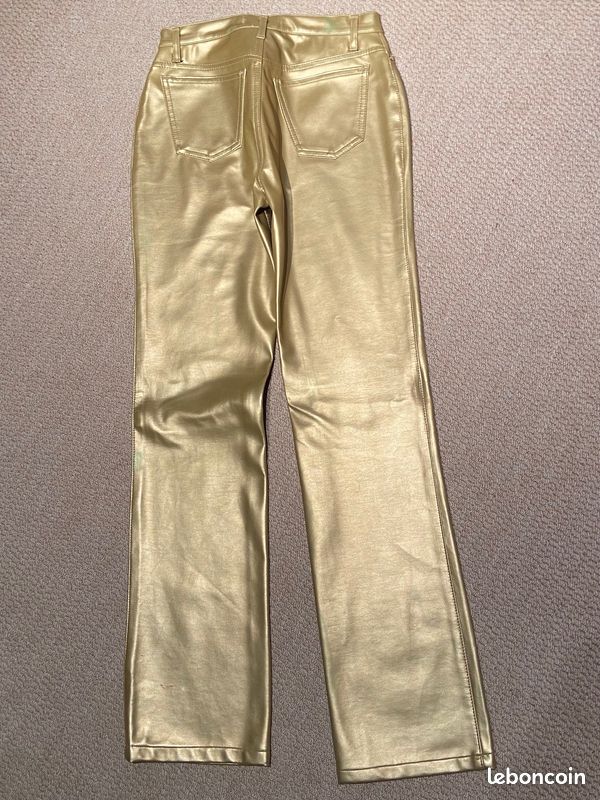 Pantalon VERTIGO en vinyle OR - Taille 38 NEUF (image 2)