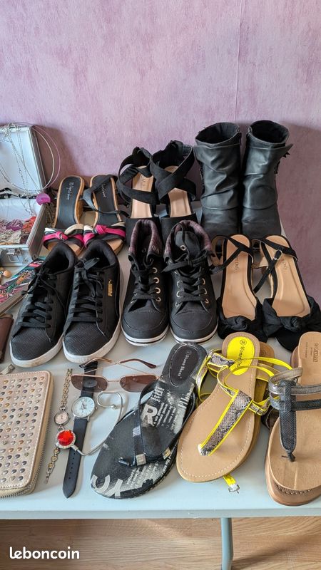 Vide grenier (image 1)
