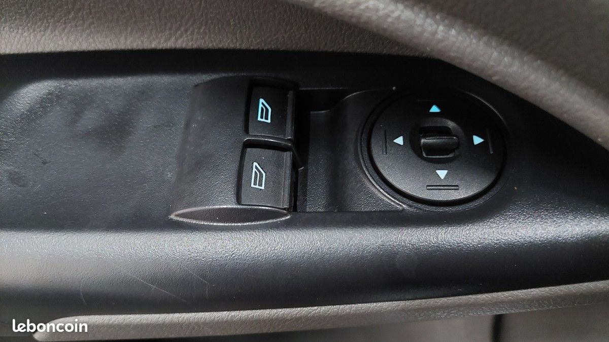 Ford Transit Connect L1 1.5 ECOBLUE 120 S&S BVA8 TREND (image 25)