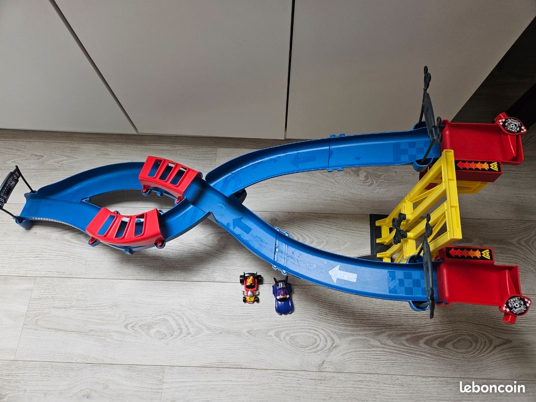 Circuit mickey (image 1)