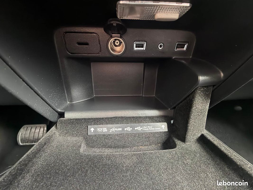 Citroen grand c4 picasso exclusive boite automatique 1.6 hdi 115cv - 8v turbo 2014 (image 33)