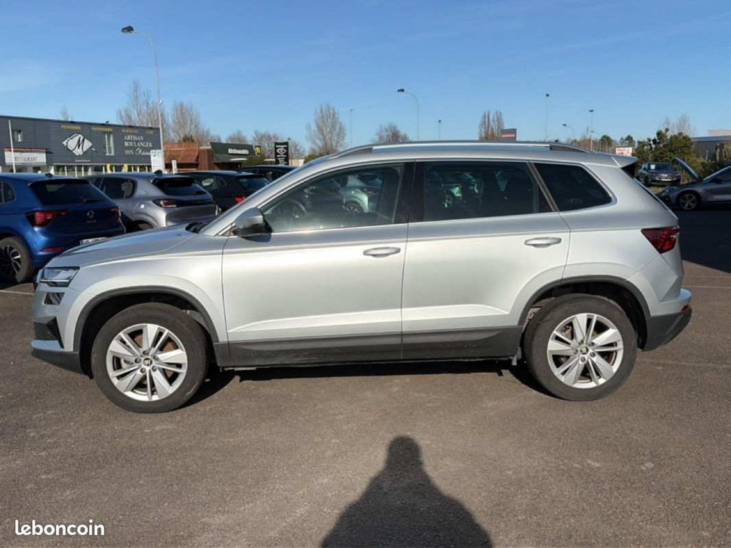 SKODA KAROQ 1.5 tsi 150 selection dsg7 (image 8)