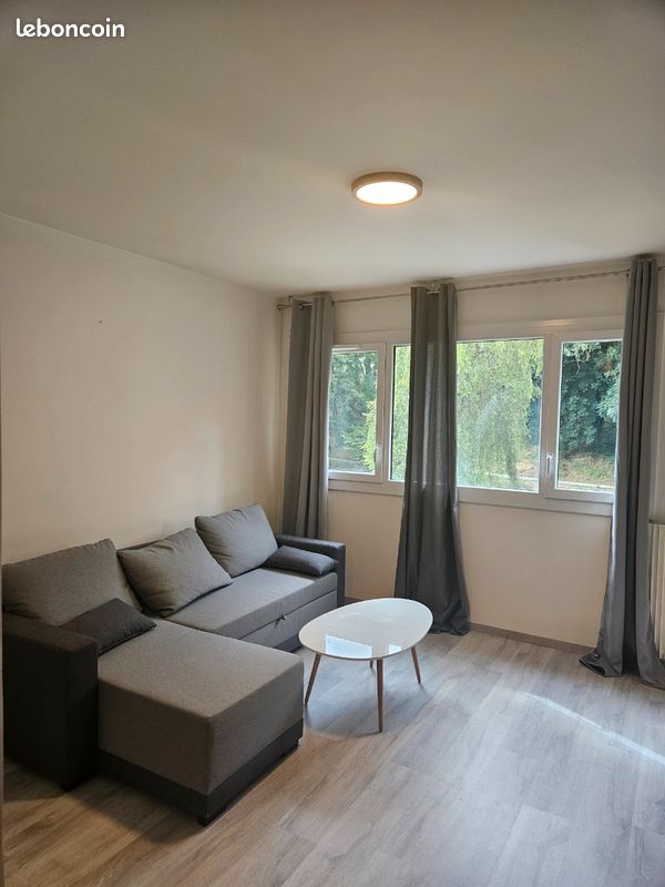 Appartement 1 pièce 20 m² · à Saint-Julien-en-Genevois · 20 m² · 1 100 €/mois