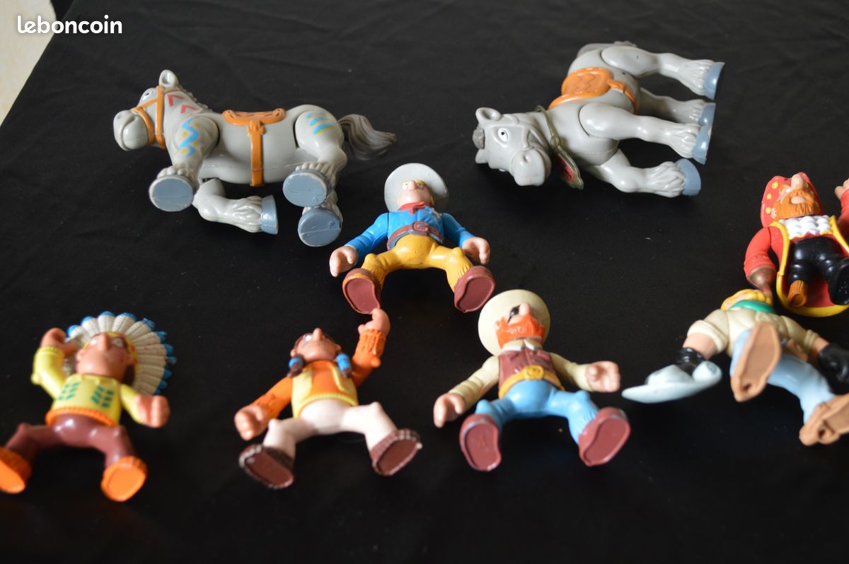 Lot de 12 vintage Ficher Price figurines (image 9)