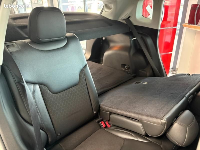 Jeep Compass 1.6 MultiJet II 120ch Brooklyn Edition 4x2 Euro6d-T 126g (image 20)