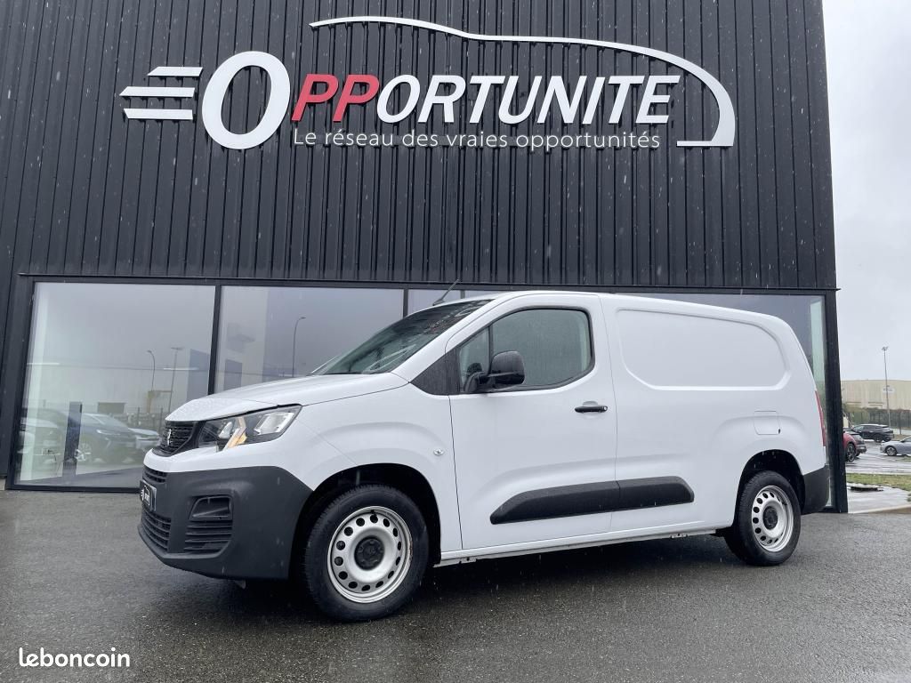 PEUGEOT PARTNER long 950KG 1.5 BlueHDi S&S - 100 3pl III FOURGON Pack Asphalt Connect XL (image 1)