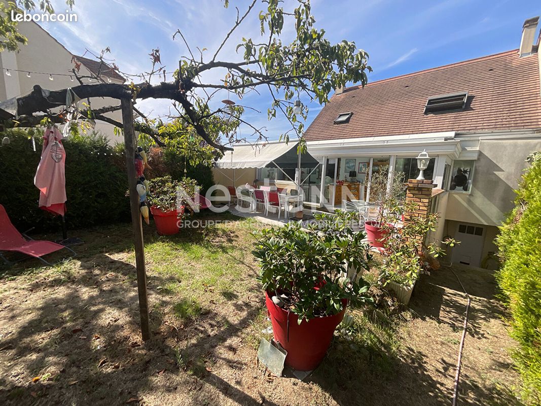 Maison 7 pièces 150 m² · à Carrières-sur-Seine · 150 m² · 770 000 €
