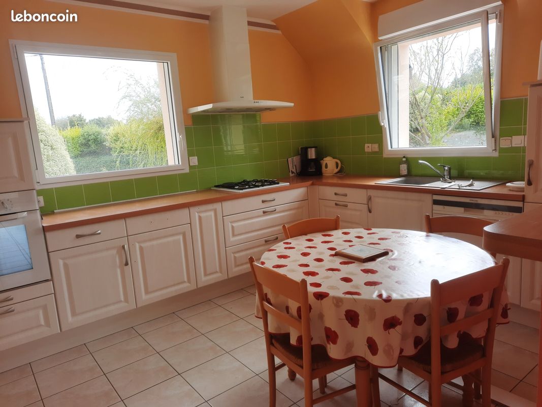 Maison 5 pièces 110 m² · à Ploumagoar · 110 m² · 930 €/mois
