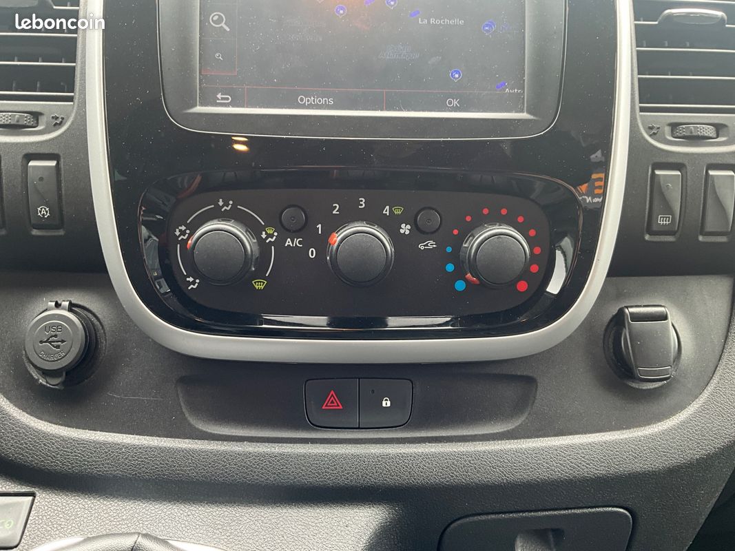 RENAULT TRAFIC 1.6 DCI 145 CH L1H1 ENERGY / AMENAGEMENT 6 PLACES / SIEGES ARR INDEPENDANTS / CAMERA / ENTRETIENs (image 10)
