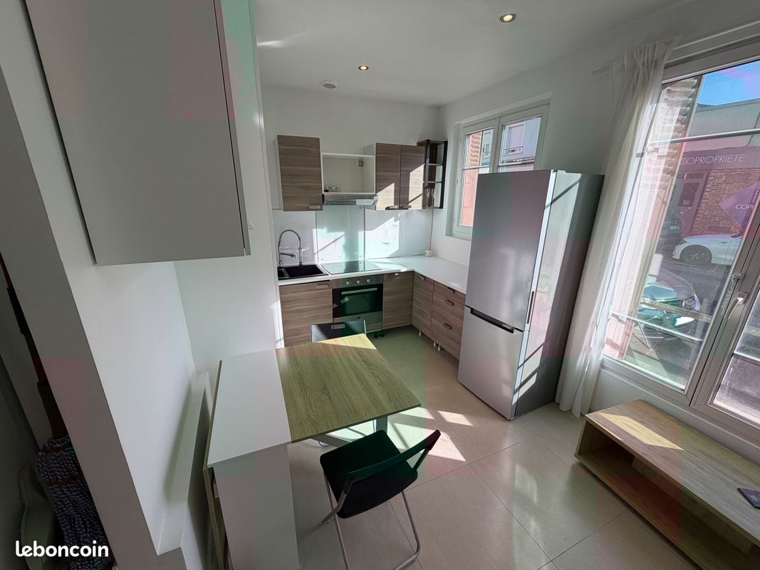 Appartement 1 pièce 27 m² · à Houilles · 27,2 m² · 900 €/mois