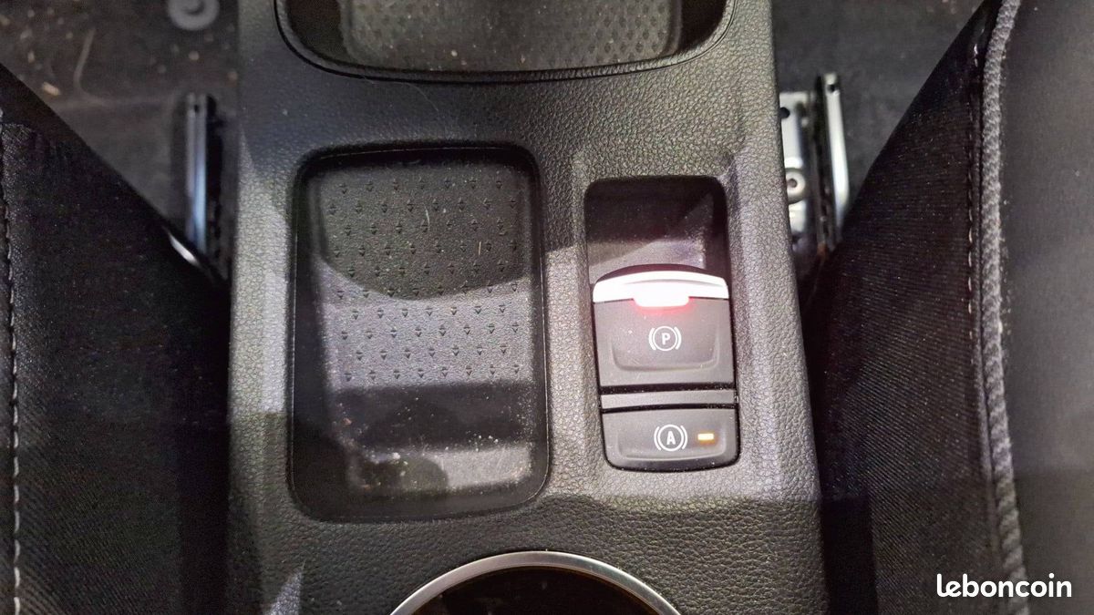 Renault captur mild hybrid 160 edc esprit alpine (image 26)