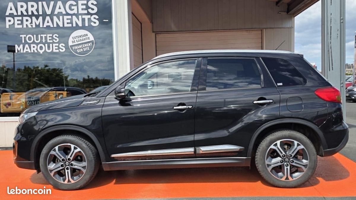 Suzuki VITARA 1.6 VVT PACK AUTO (image 9)