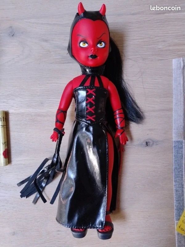 Living Dead Dolls Série 7 - Gluttony - Complet (MEZCO)