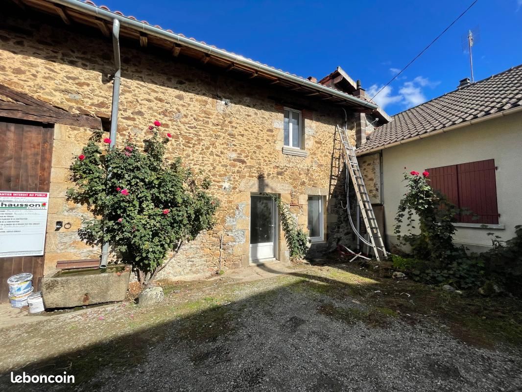 Maison 3 pièces 75 m² · à Rochechouart · 75 m² · 790 €/mois