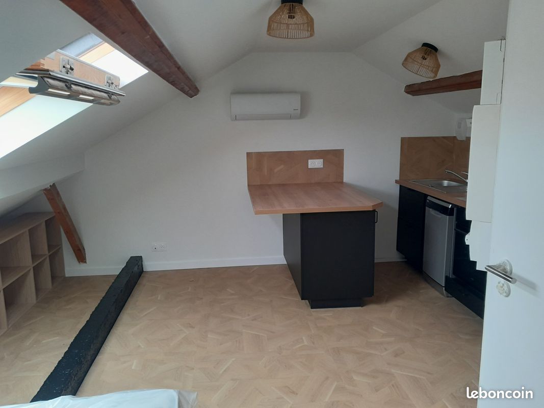 Appartement 1 pièce 17 m² · à La Roche-sur-Yon · 17 m² · 470 €/mois