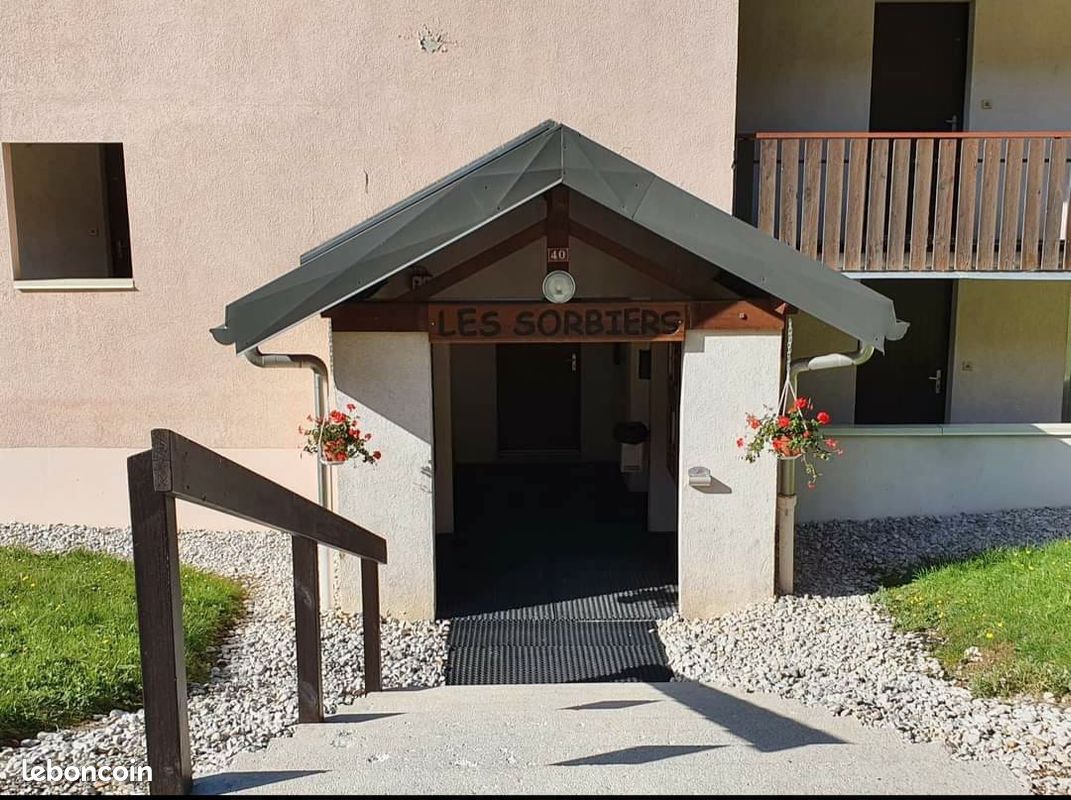 Appartement cosy 4/5 personnes à Lélex, station Mont-Jura au pied des pistes (image 6)