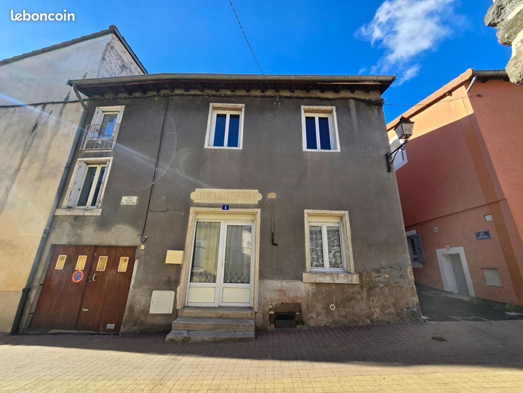 Maison 6 pièces 115 m² · à Espaly-Saint-Marcel · 115 m² · 85 000 €