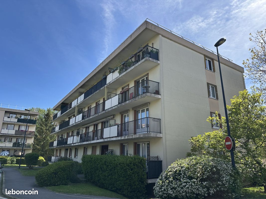 Appartement 4 pièces 74 m² · à Brou-sur-Chantereine · 74 m² · 199 000 €